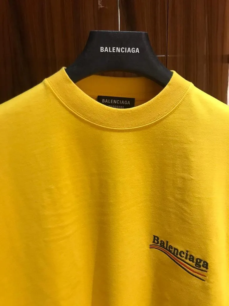 BALENCIAGA  |Men's political campaign large fit t-shirt  in grey