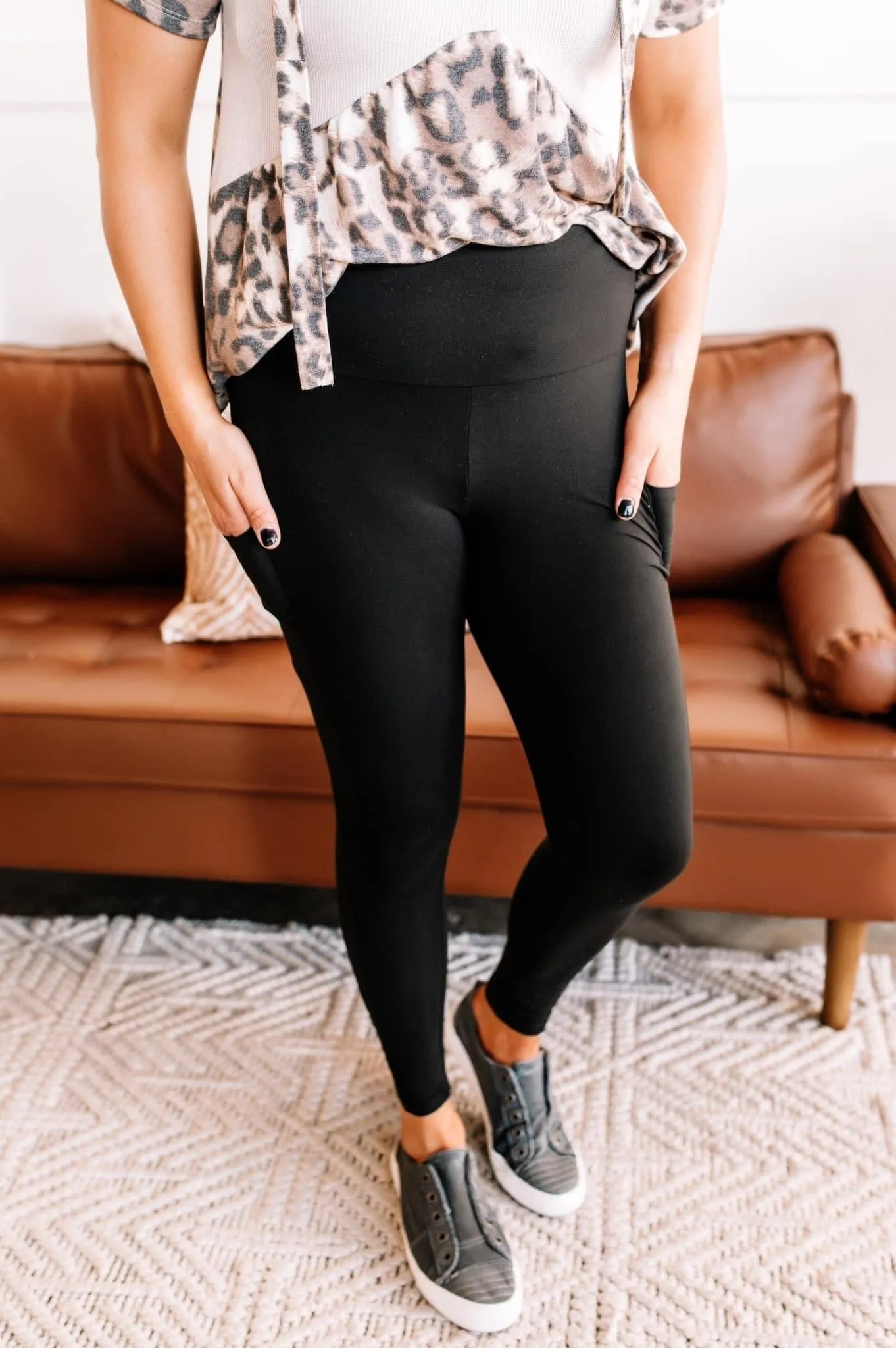 Black Compression Leggings with Pockets