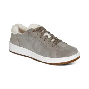 Blake Comfort Sneaker