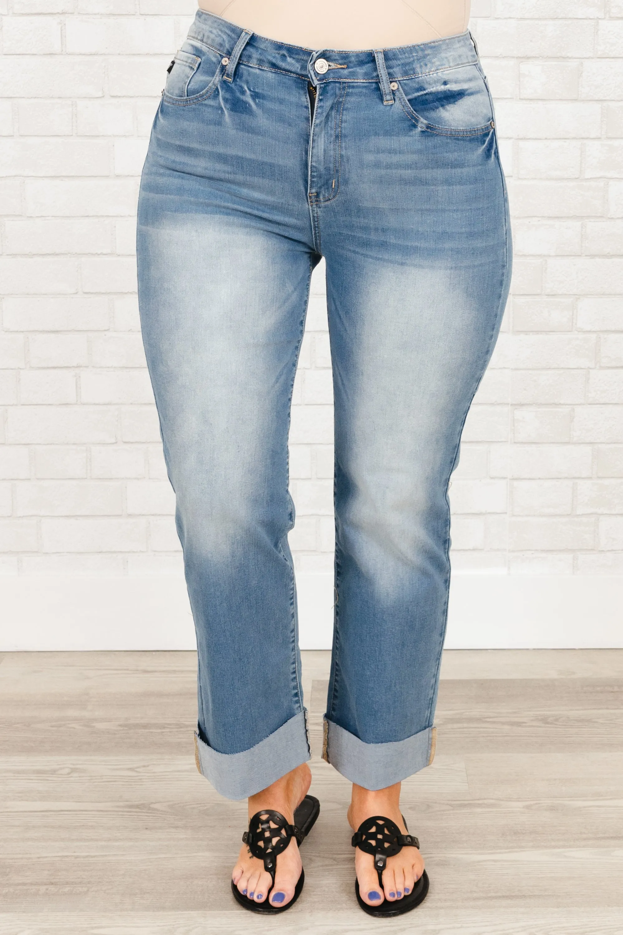 Can't Be Mine Boyfriend Jeans, Medium Wash