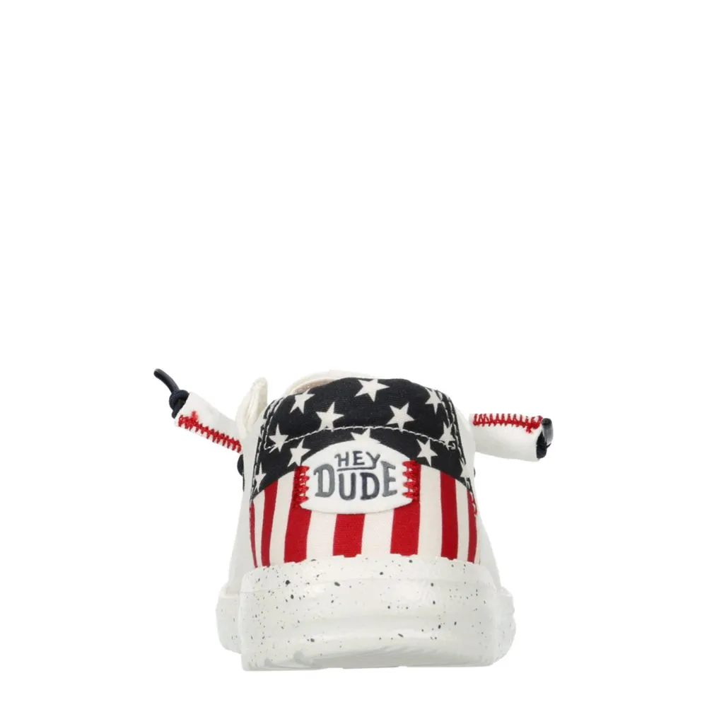 HEYDUDE  WOMENS WENDY AMERICANA SLIP ON SNEAKER