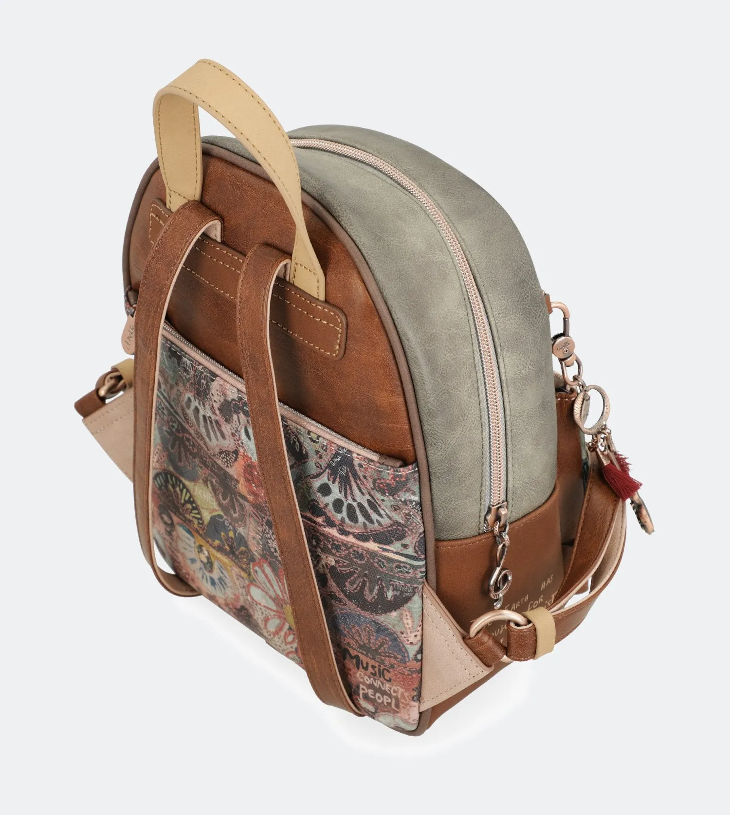 Ixchel Backpack with a front pocket