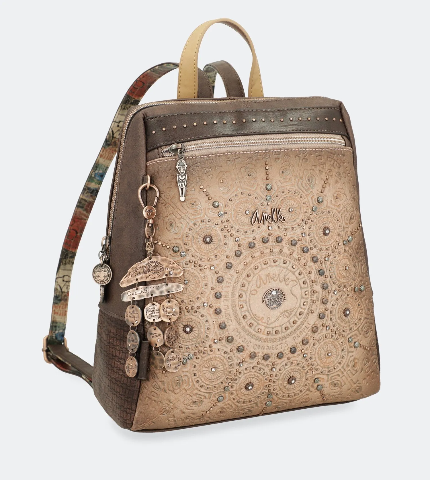 Ixchel Backpack with a zip