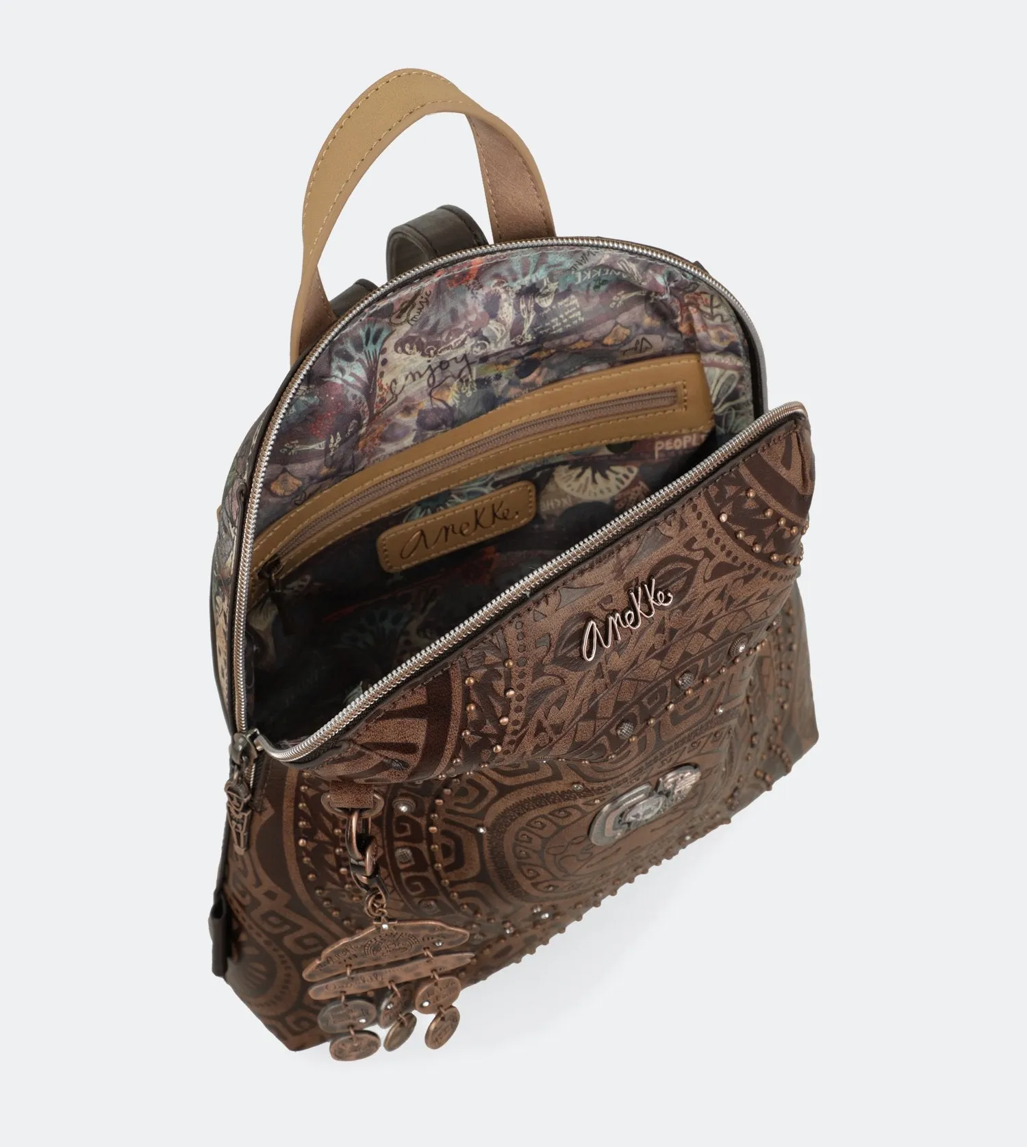 Ixchel Walking backpack