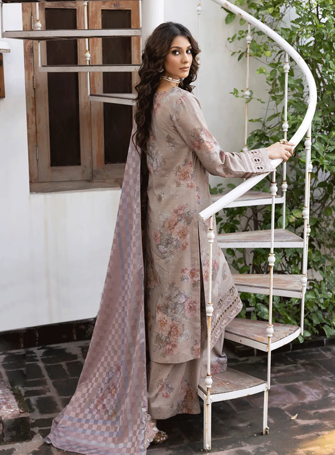 Jahanara By Iznik Embroidered Slub Unstitched 3 Piece Suit - 2 PEYMAN