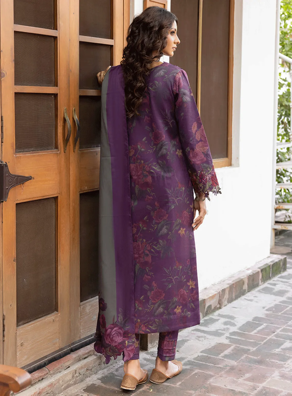 Jahanara By Iznik Embroidered Slub Unstitched 3 Piece Suit - 7 ZIBA