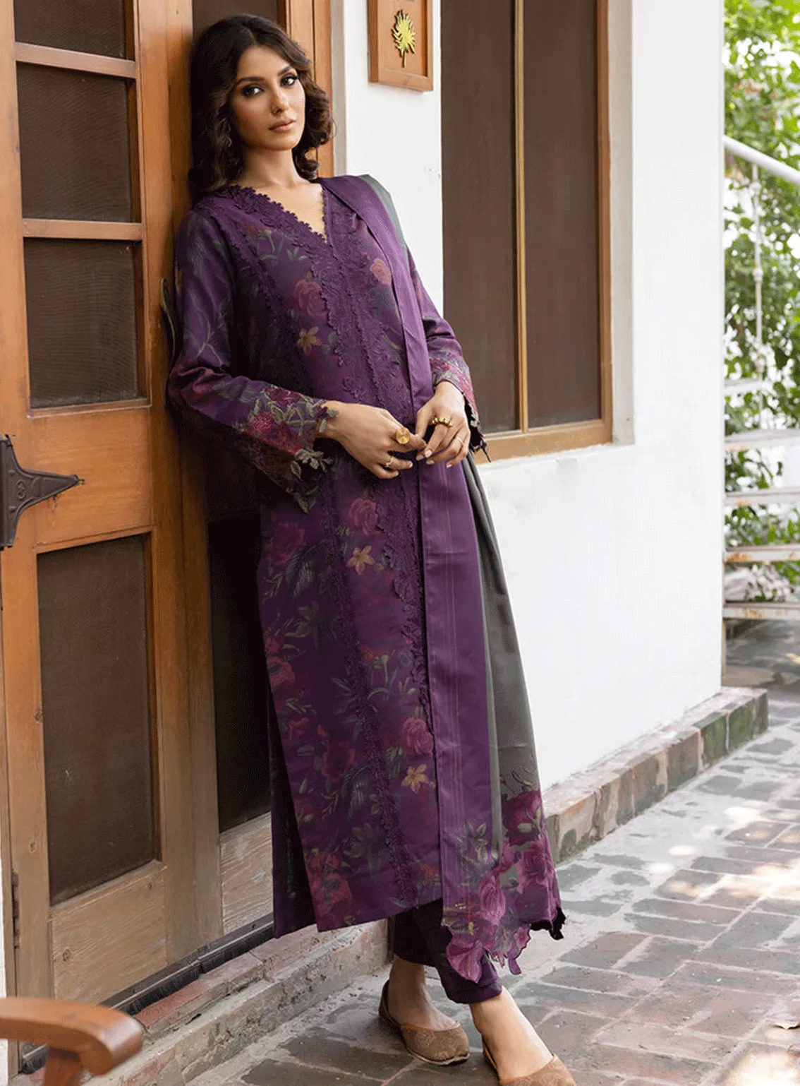 Jahanara By Iznik Embroidered Slub Unstitched 3 Piece Suit - 7 ZIBA