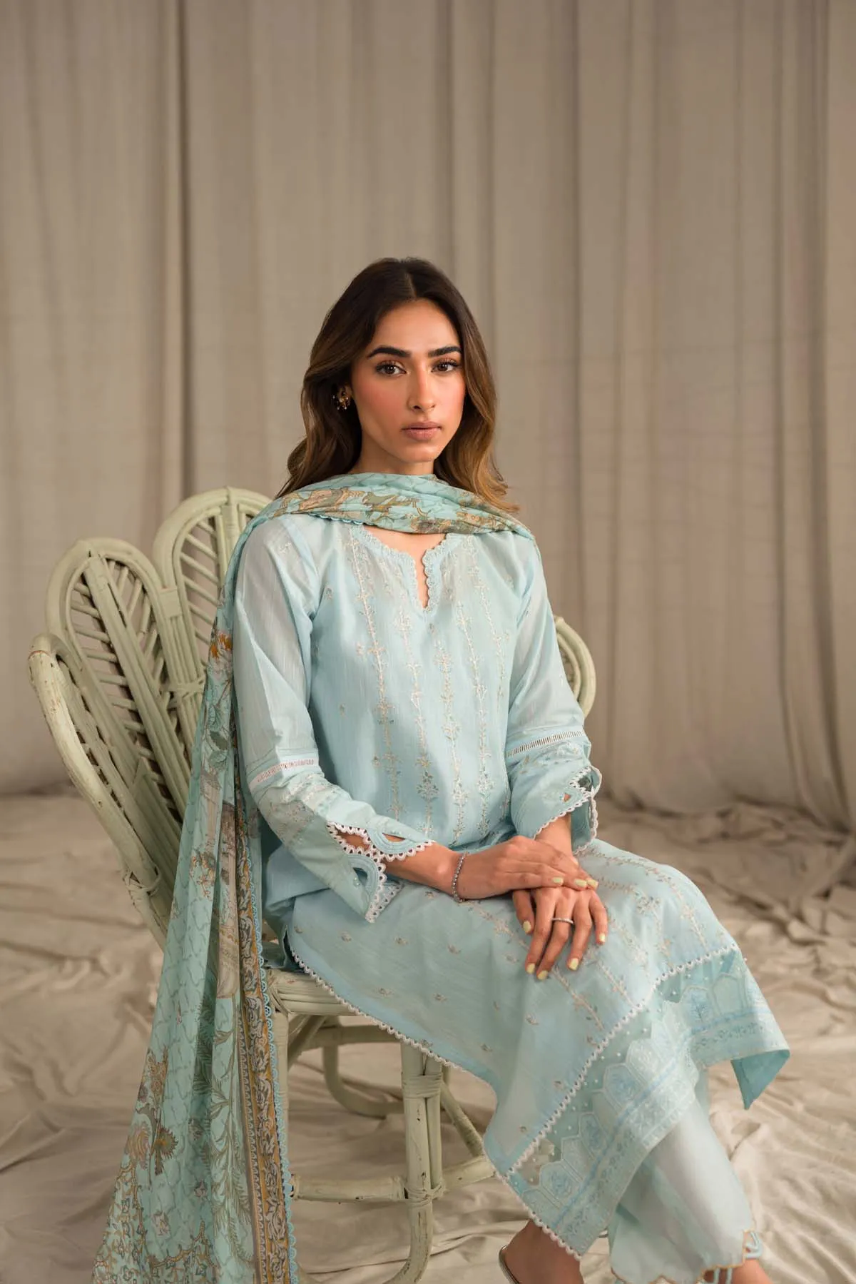 Mirage by Sahar Embroidered Luxury Lawn Unstitched 3Pc Suit S24-ES-L1-01