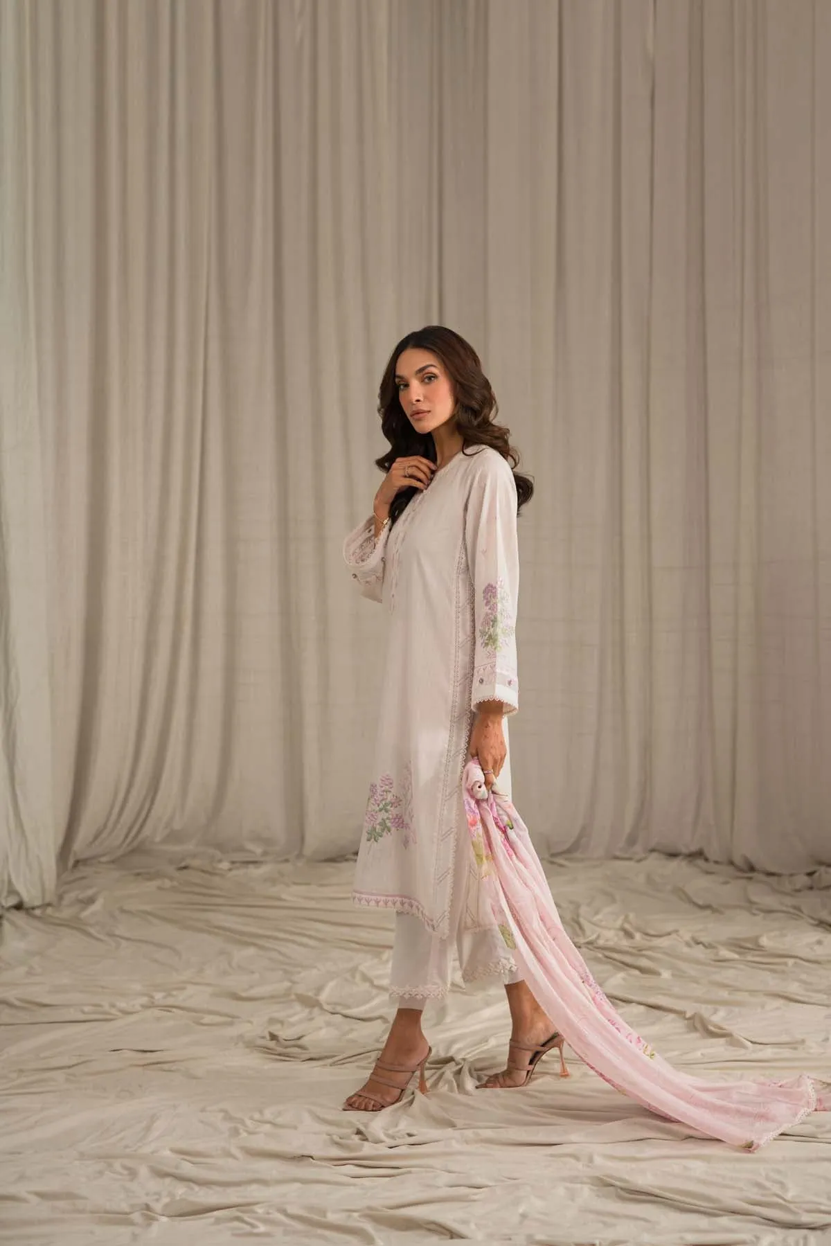 Mirage by Sahar Embroidered Luxury Lawn Unstitched 3Pc Suit S24-ES-L1-05