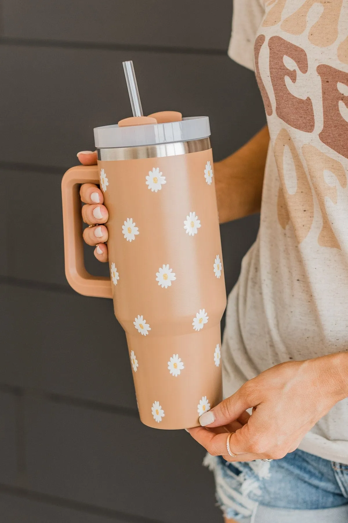 The Darling Effect Travel Tumbler- Sandstone Daisy